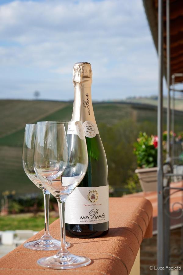Agriturismo Cascina Sciulun 蒙福特达尔巴 外观 照片