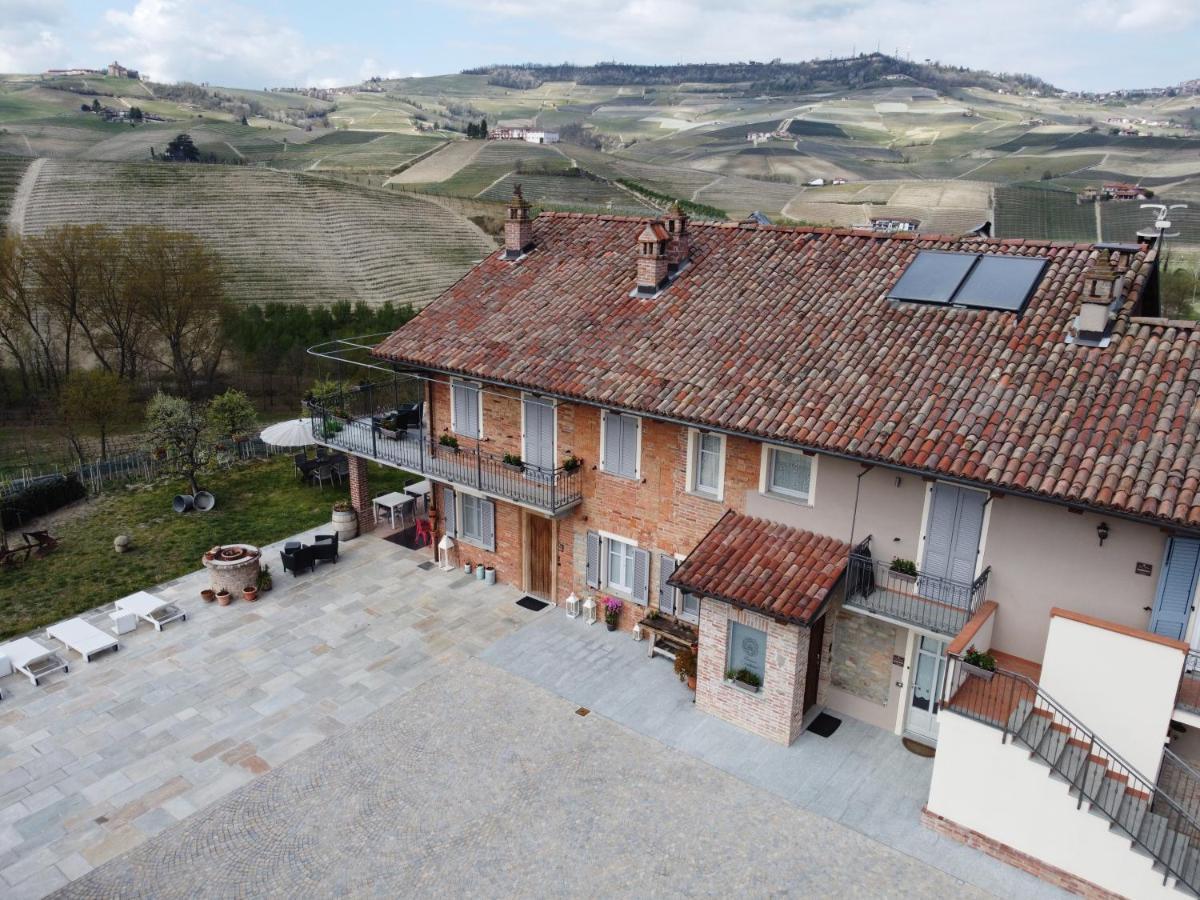 Agriturismo Cascina Sciulun 蒙福特达尔巴 外观 照片